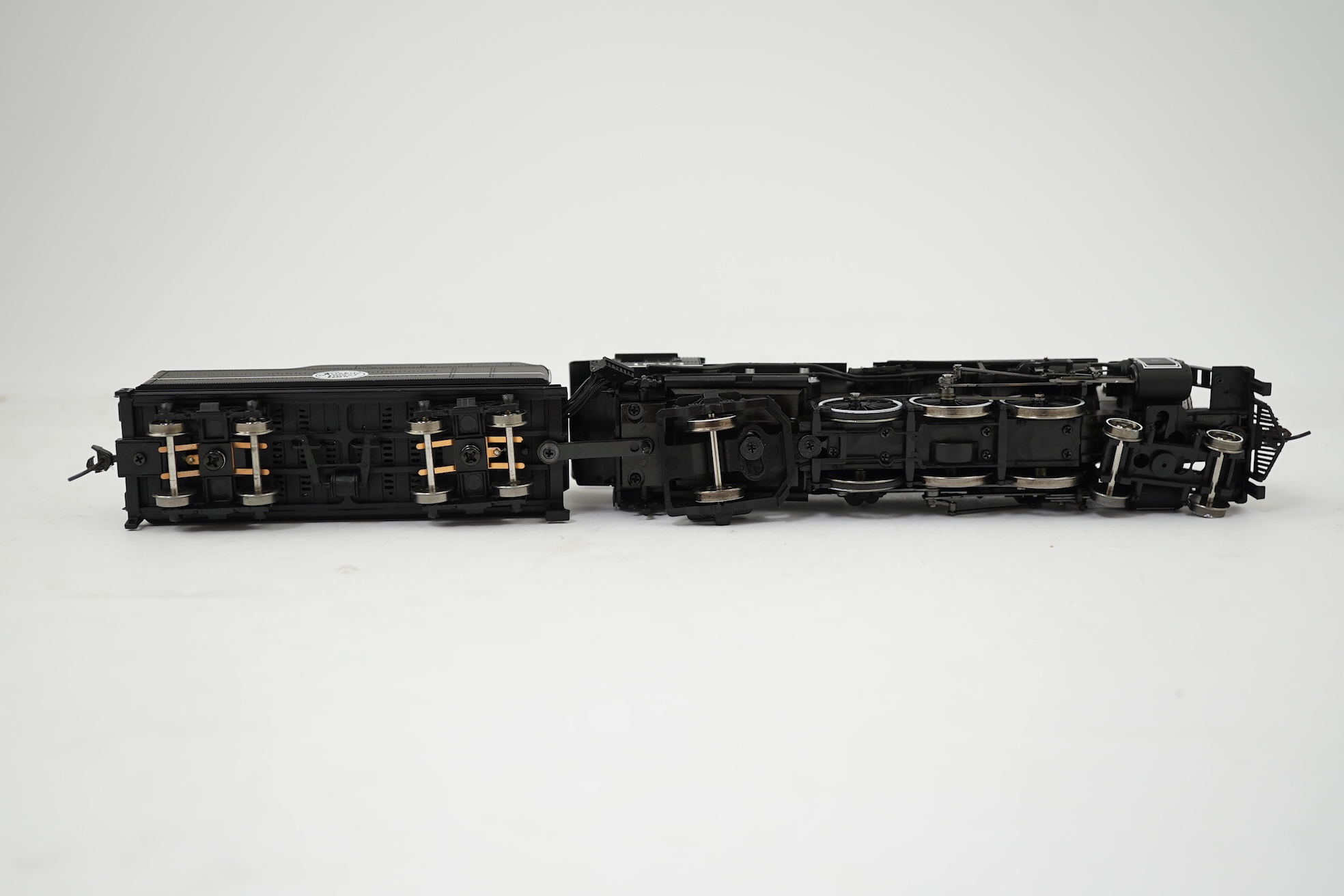 A boxed HO gauge Broadway Limited Paragon 2 Series (1056) model of Atlantic Coast Line, USRA Light Pacific, 1523, 4-6-2 locomotive with bogie tender, powered for two rail operation.